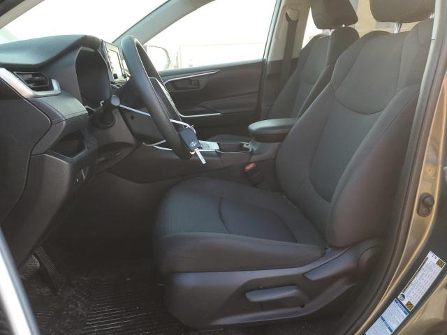 Photo 7 from auction – 2019 TOYOTA RAV4 LE with VIN JTMF1RFV8KD039834