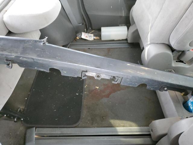 Photo 13 from auction – 2016 TOYOTA SIENNA LE with VIN 5TDKK3DC2GS761628