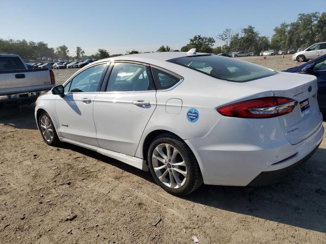 Photo 2 from auction – 2019 FORD FUSION SE with VIN 3FA6P0LU1KR257102