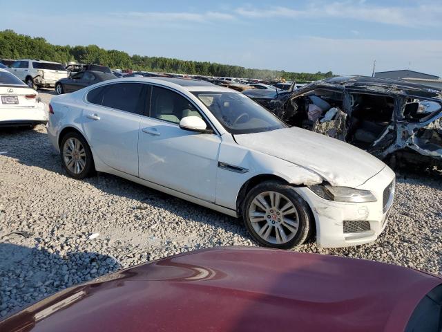 Photo 4 from auction – 2017 JAGUAR XF PREMIUM with VIN SAJBD4BV7HCY30404
