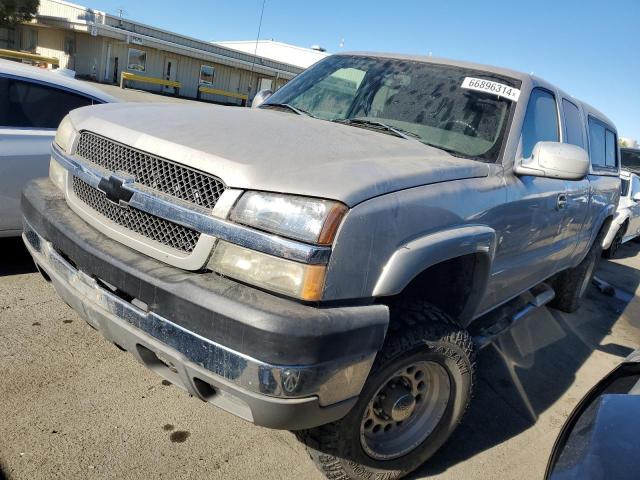 CHEVROLET SILVERADO 2004 with VIN 1GCHK29UX4E234024 - Photo from auction