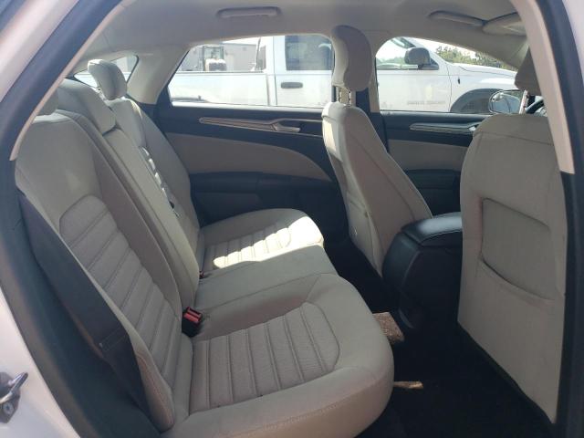 Photo 10 from auction – 2017 FORD FUSION S with VIN 3FA6P0G74HR360611