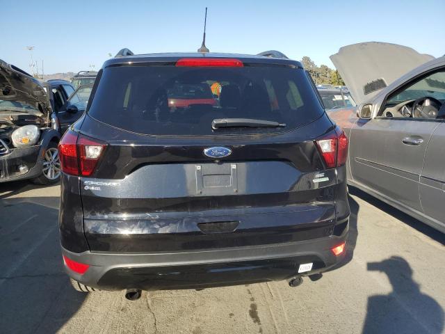 Photo 6 from auction – 2019 FORD ESCAPE SE with VIN 1FMCU0GD1KUA21019