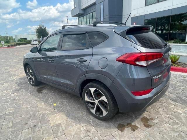 Photo 3 from auction – 2016 HYUNDAI TUCSON LIM with VIN KM8J3CA25GU125023