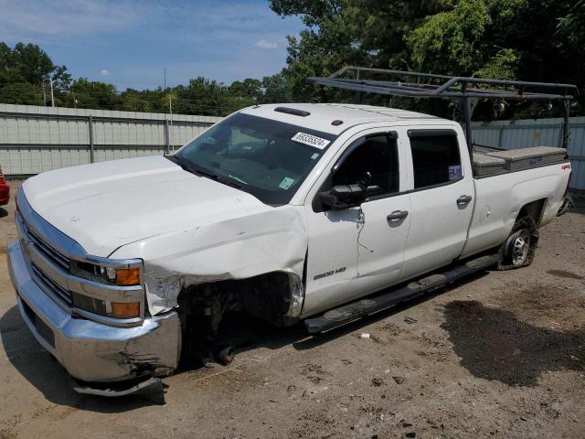 CHEVROLET SILVERADO 2018 with VIN 1GC1KUEG8JF144194 - Photo from auction