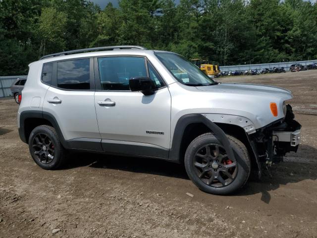 Photo 4 from auction – 2017 JEEP RENEGADE L with VIN ZACCJBBBXHPG02768