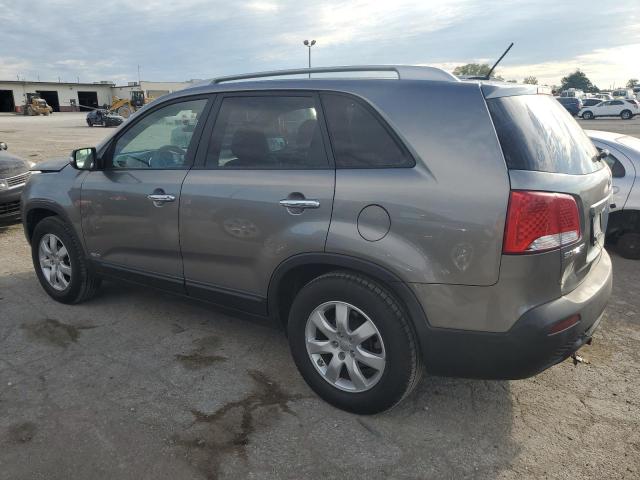 Photo 2 from auction – 2013 KIA SORENTO LX with VIN 5XYKTDA26DG349414