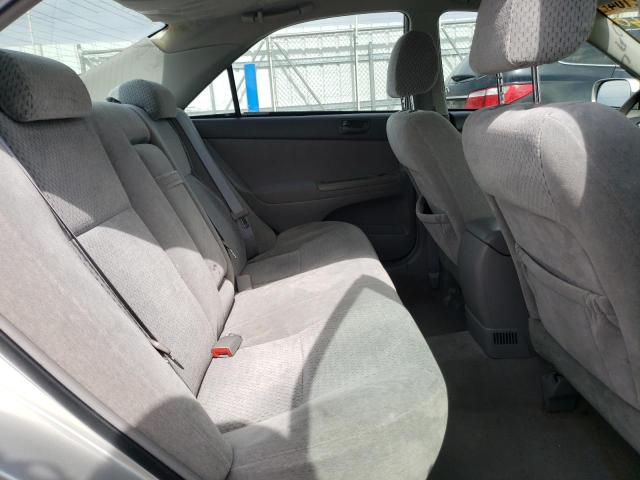 Photo 10 from auction – 2004 TOYOTA CAMRY with VIN 4T1BE32K94U902957