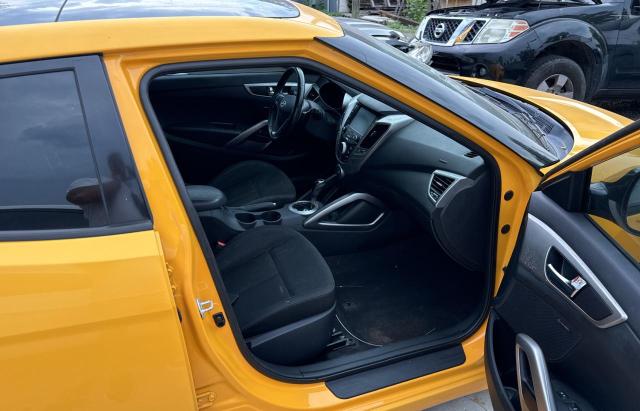 Photo 5 from auction – 2017 HYUNDAI VELOSTER with VIN KMHTC6AD2HU321711