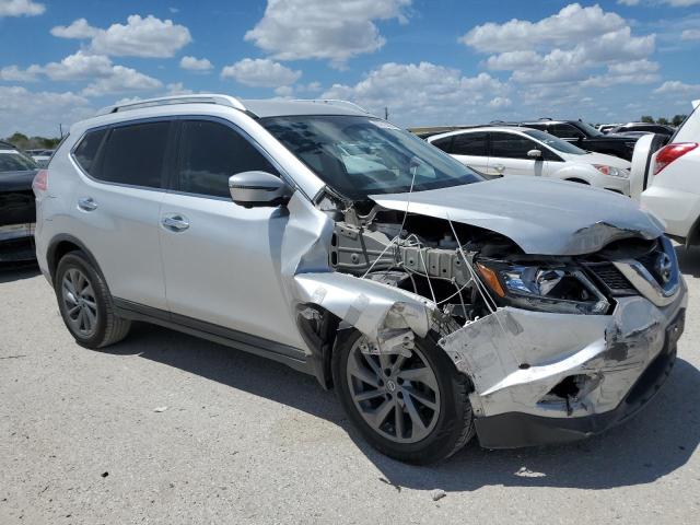 Photo 4 from auction – 2016 NISSAN ROGUE S with VIN KNMAT2MT2GP687401