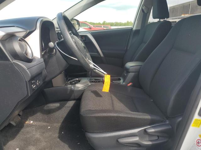 Photo 7 from auction – 2018 TOYOTA RAV4 LE with VIN JTMZFREV8JJ173629