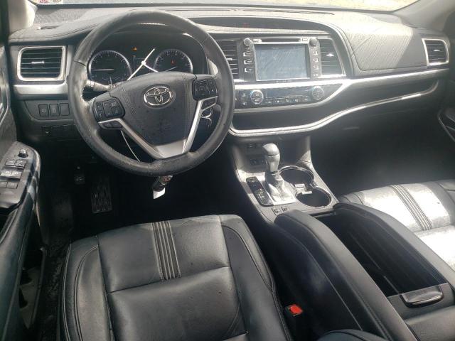 Photo 8 from auction – 2018 TOYOTA HIGHLANDER with VIN 5TDKZRFHXJS531575