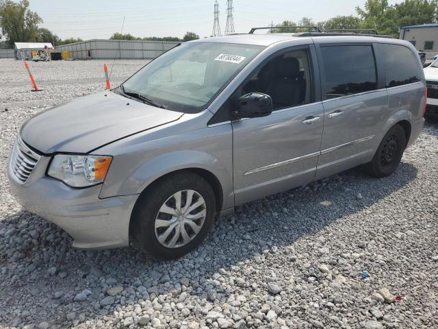 Photo 1 from auction – 2015 CHRYSLER TOWN & COU with VIN 2C4RC1CG7FR539713
