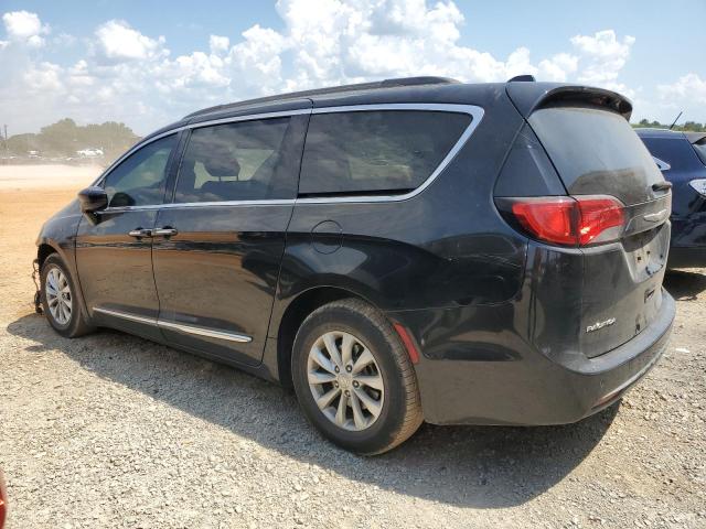 Photo 2 from auction – 2017 CHRYSLER PACIFICA T with VIN 2C4RC1BG3HR535307