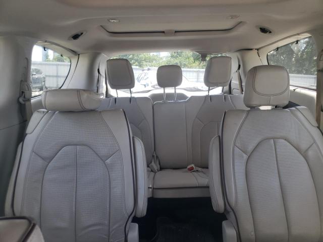 Photo 10 from auction – 2017 CHRYSLER PACIFICA L with VIN 2C4RC1GG1HR752007