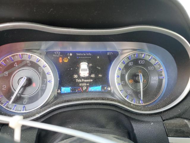 Photo 9 from auction – 2015 CHRYSLER 300 LIMITE with VIN 2C3CCAAG6FH820405