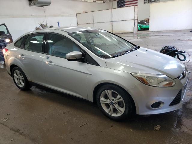 Photo 4 from auction – 2014 FORD FOCUS SE with VIN 1FADP3F21EL412379