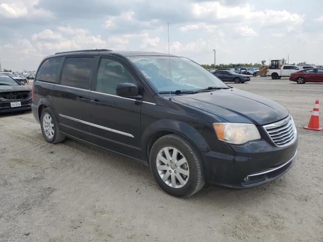 Photo 4 from auction – 2014 CHRYSLER TOWN & COU with VIN 2C4RC1BG4ER293512