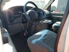Photo 8 from auction – 2006 FORD E-350 with VIN 1FDRE11W25HA50050
