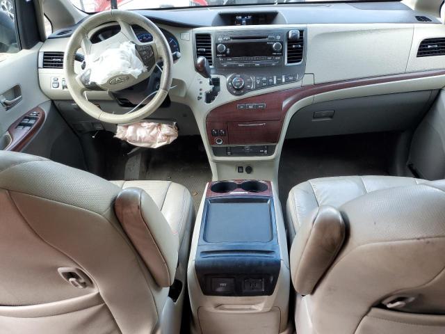 Photo 8 from auction – 2011 TOYOTA SIENNA XLE with VIN 5TDYK3DC5BS021879