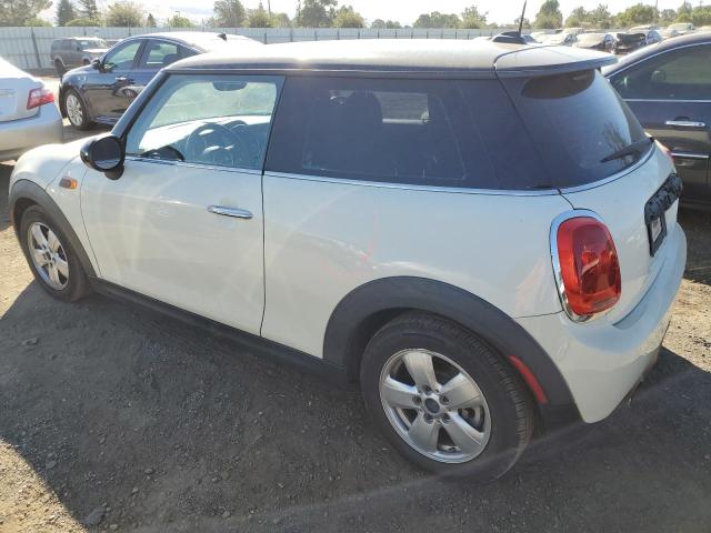 Photo 2 from auction – 2015 MINI COOPER with VIN WMWXM5C51FT974176