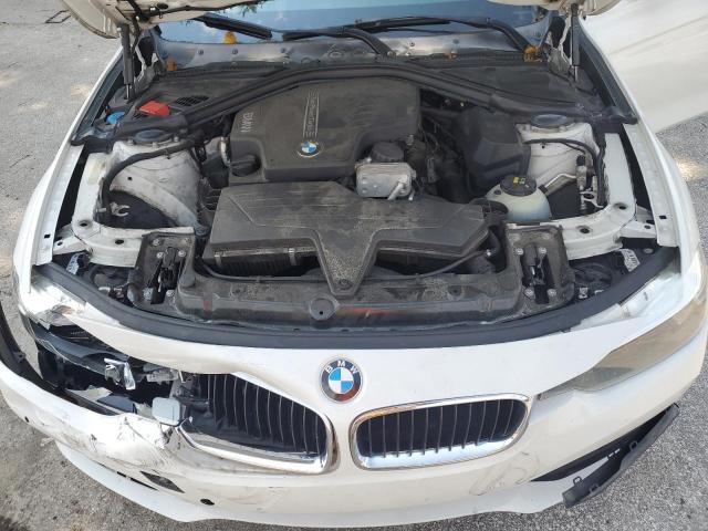 Photo 11 from auction – 2017 BMW 320 XI with VIN WBA8E5G57HNU41512