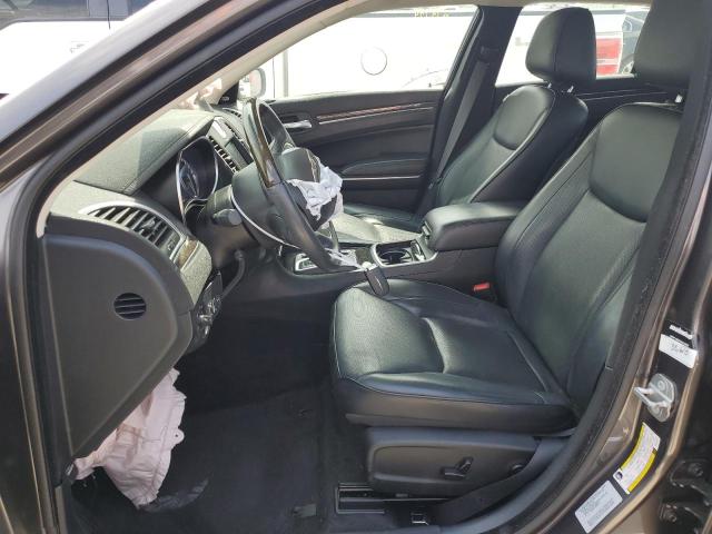 Photo 7 from auction – 2016 CHRYSLER 300C with VIN 2C3CCAKG9GH161817