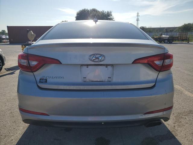 Photo 6 from auction – 2017 HYUNDAI SONATA SE with VIN 5NPE24AF3HH485744