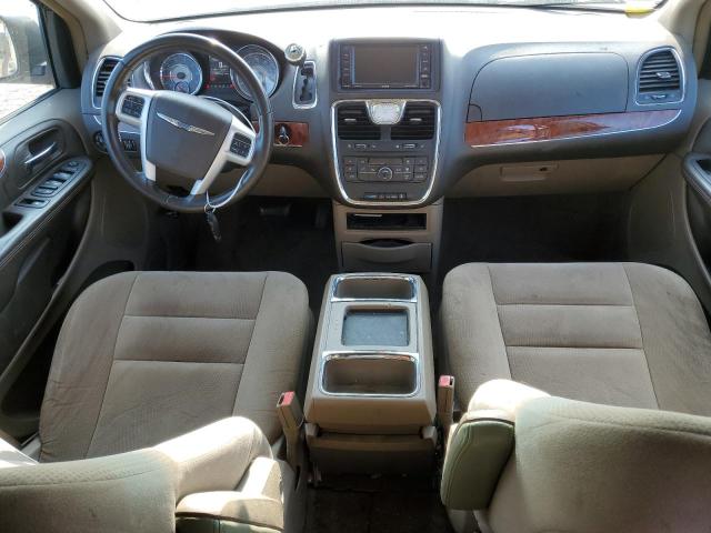 Photo 8 from auction – 2014 CHRYSLER TOWN & COU with VIN 2C4RC1BG1ER407854