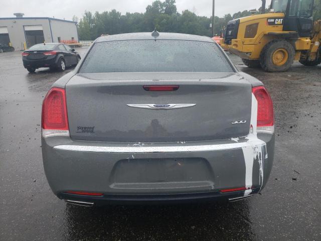 Photo 6 from auction – 2019 CHRYSLER 300 TOURIN with VIN 2C3CCAAG1KH517090
