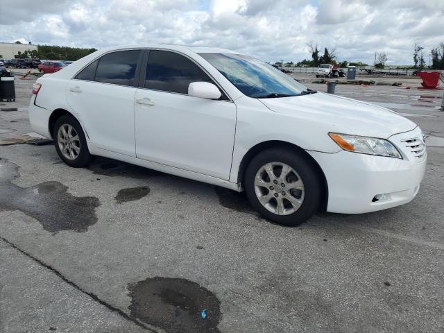 Photo 4 from auction – 2007 TOYOTA CAMRY CE with VIN 4T1BE46K17U699759
