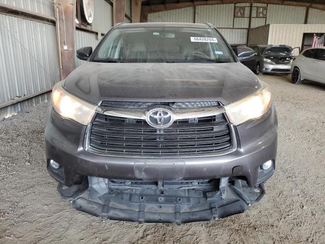 Photo 5 from auction – 2015 TOYOTA HIGHLANDER with VIN 5TDJKRFH6FS215081