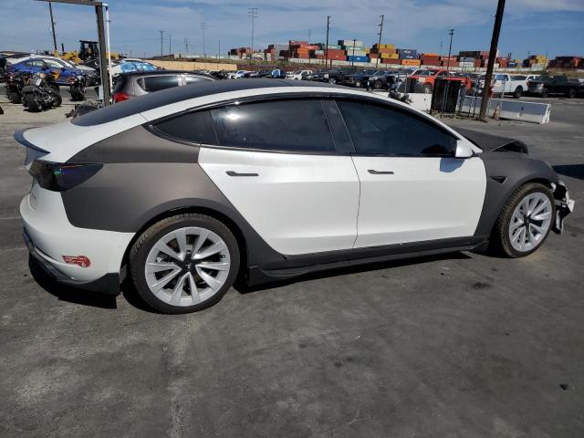 Photo 3 from auction – 2022 TESLA 3 with VIN 5YJ3E1EB3NF143581