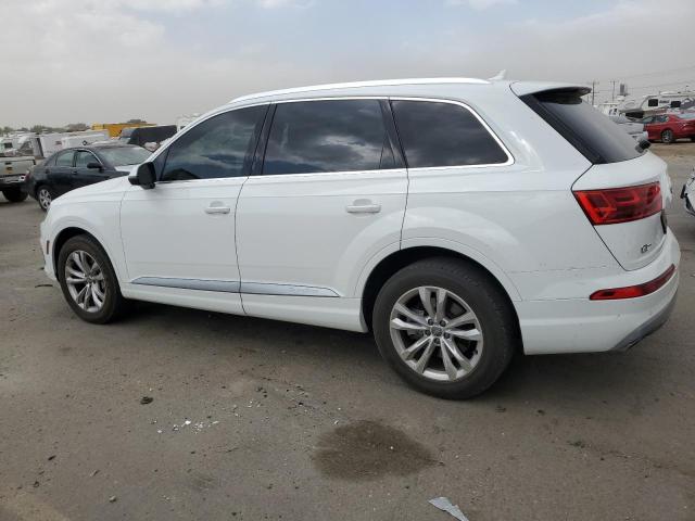 Photo 2 from auction – 2018 AUDI Q7 PREMIUM with VIN WA1LAAF71JD027863