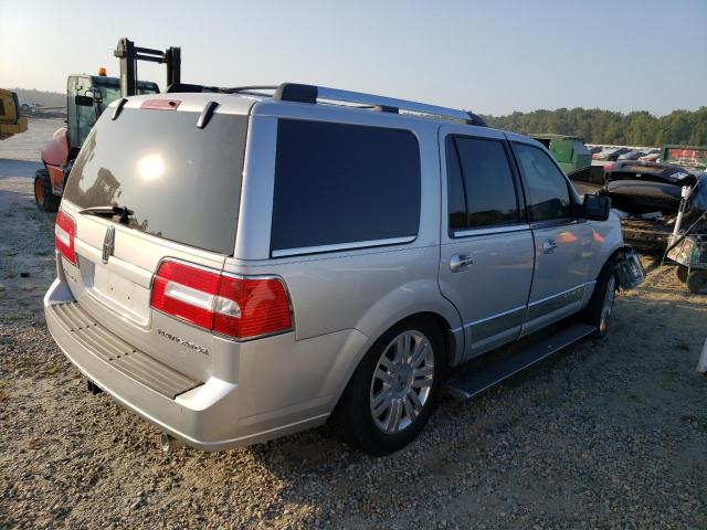 Photo 3 from auction – 2013 LINCOLN NAVIGATOR with VIN 5LMJJ2H52DEL06079