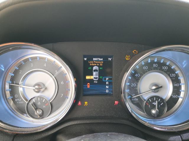 Photo 9 from auction – 2014 CHRYSLER 300C with VIN 2C3CCAET1EH382866