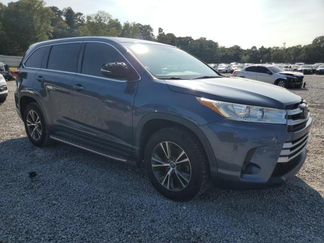 Photo 4 from auction – 2018 TOYOTA HIGHLANDER with VIN 5TDZZRFH3JS252693