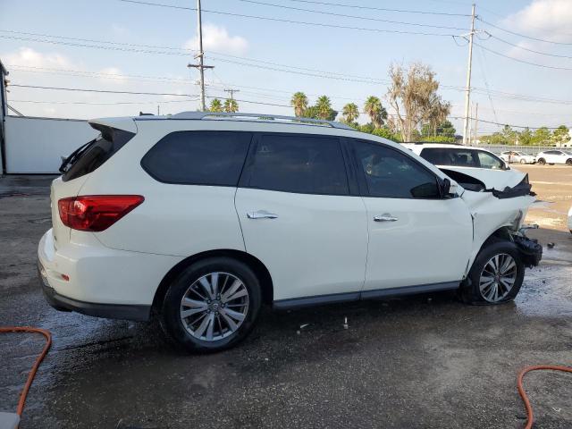 Photo 3 from auction – 2017 NISSAN PATHFINDER with VIN 5N1DR2MN0HC625710