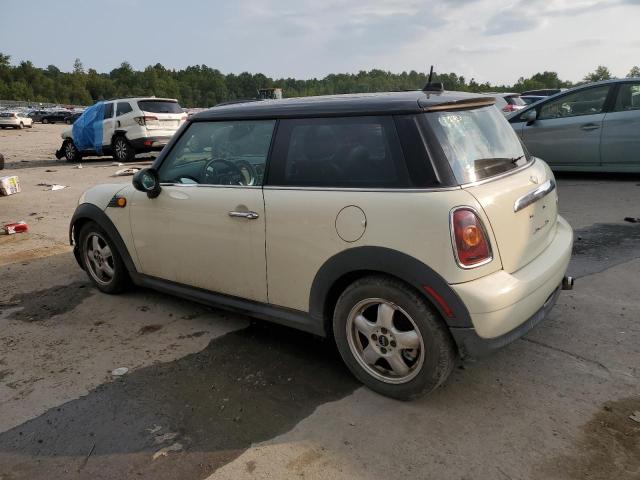 Photo 2 from auction – 2008 MINI COOPER with VIN WMWMF33578TT66456
