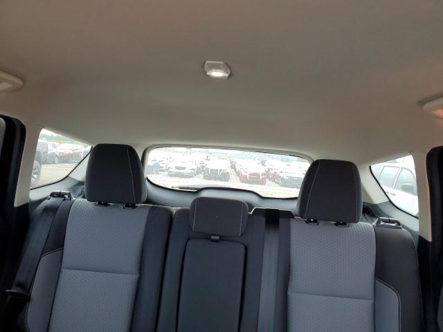 Photo 10 from auction – 2017 FORD ESCAPE SE with VIN 1FMCU9GD9HUE66881