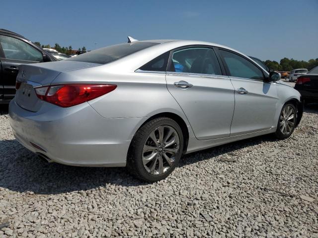Photo 3 from auction – 2011 HYUNDAI SONATA with VIN 5NPEC4AC0BH069581