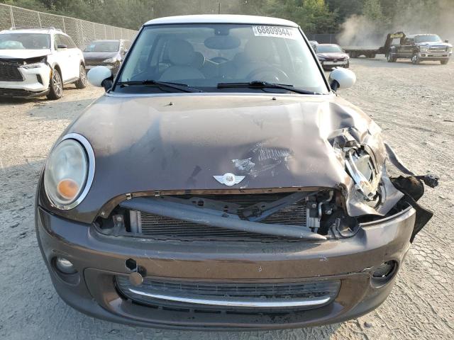 Photo 5 from auction – 2011 MINI COOPER with VIN WMWSU3C51BT091039