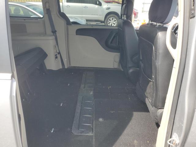 Photo 11 from auction – 2015 CHRYSLER TOWN & COU with VIN 2C4RC1CG7FR539713