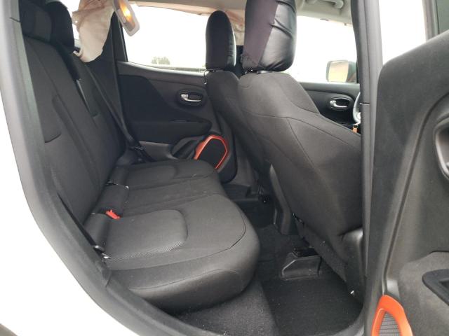 Photo 10 from auction – 2018 JEEP RENEGADE S with VIN ZACCJBAB8JPH80119