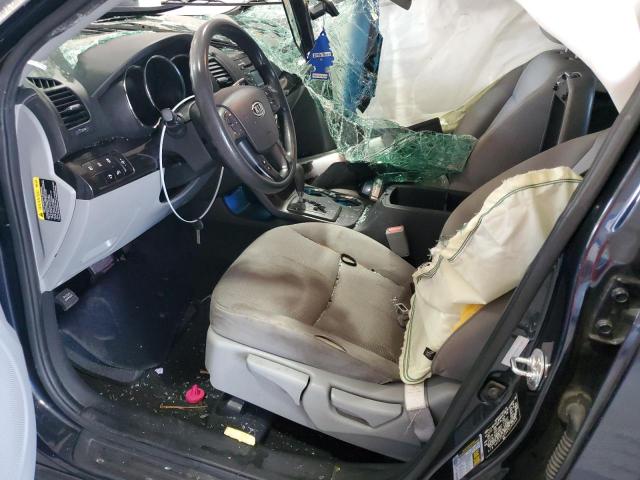 Photo 7 from auction – 2012 KIA SORENTO with VIN 5XYKT3A6XCG254849