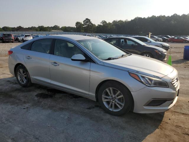 Photo 4 from auction – 2016 HYUNDAI SONATA with VIN 5NPE24AF9GH347219