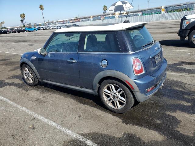 Photo 2 from auction – 2011 MINI COOPER S with VIN WMWSV3C52BTY10182