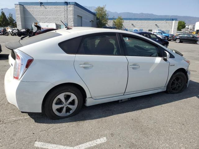 Photo 3 from auction – 2014 TOYOTA PRIUS with VIN JTDKN3DU5E0371171