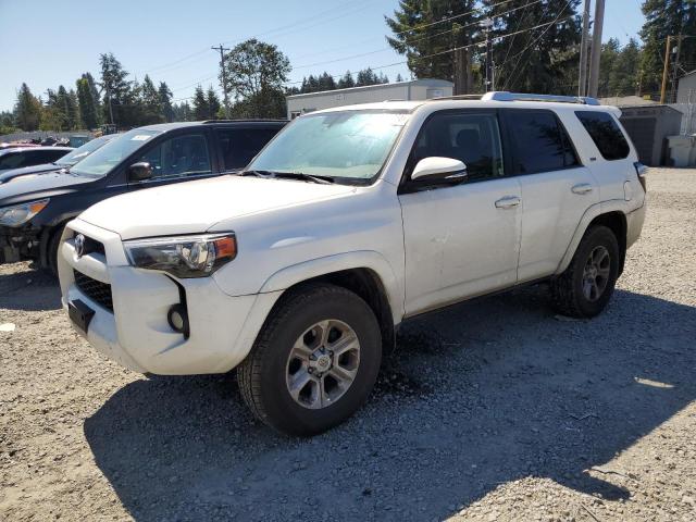 TOYOTA 4RUNNER SR 2017 with VIN JTEBU5JR8H5471363 - Photo from auction