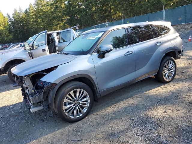 TOYOTA HIGHLANDER 2024 with VIN 5TDEBRCH7RS604239 - Photo from auction